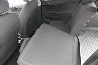 2010 Hyundai I20 Images