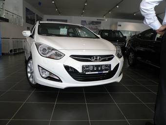 2012 Hyundai I40 Photos