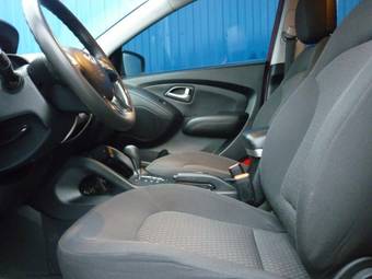 2010 Hyundai IX35 Images