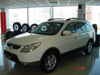 2010 Hyundai IX55 Photos