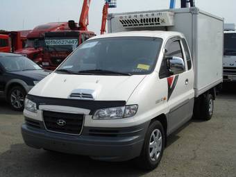 2004 Hyundai Libero Photos