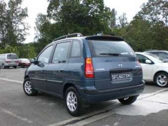 2003 Hyundai Matrix Pics