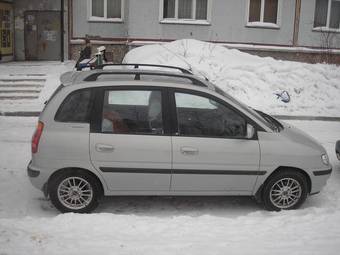 2003 Hyundai Matrix Photos