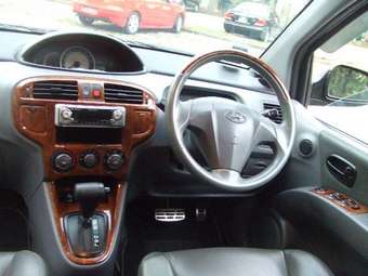 2004 Hyundai Matrix Photos