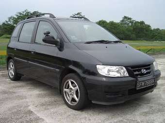 2004 Hyundai Matrix Images