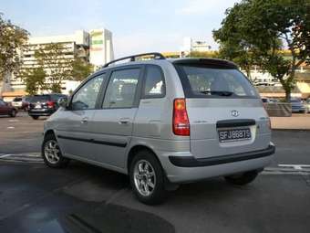 2004 Hyundai Matrix Pictures