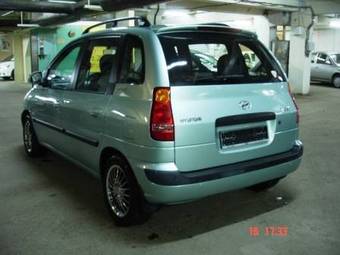 2004 Hyundai Matrix Pictures