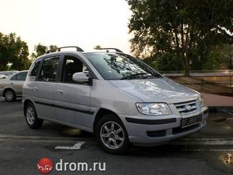 2004 Hyundai Matrix Photos