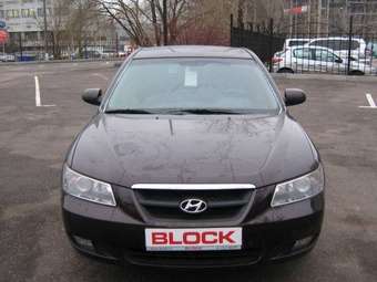 2005 Hyundai NF Pics