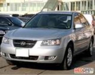 2005 Hyundai NF Pictures