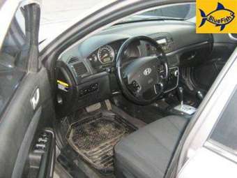 2006 Hyundai NF Pictures