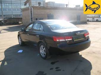 2006 Hyundai NF Pictures