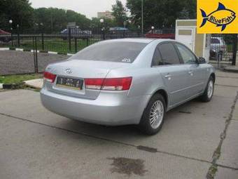 2006 Hyundai NF Pictures