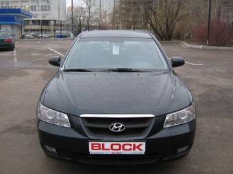 2007 Hyundai NF Pictures