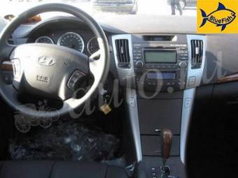 2008 Hyundai NF Pictures