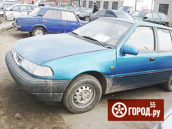 1993 Hyundai Pony Photos