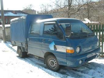 2002 Hyundai Porter Pictures