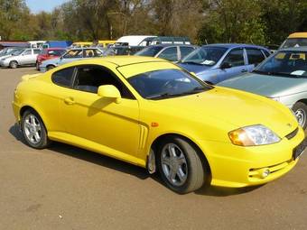 2004 Hyundai S Coupe Photos