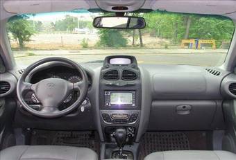 2001 Hyundai Santa Fe Photos