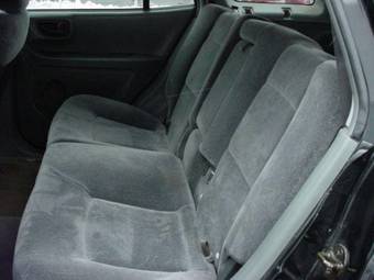 2002 Hyundai Santa Fe Images