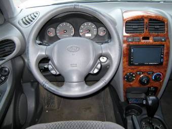 2002 Hyundai Santa Fe Pictures