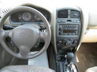 2003 Hyundai Santa Fe Pictures