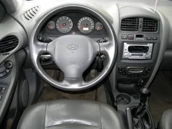 2003 Hyundai Santa Fe Pictures