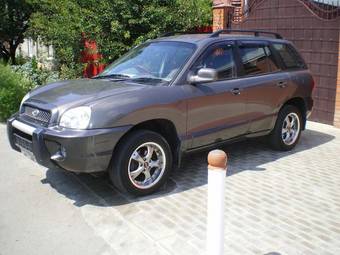 2004 Hyundai Santa Fe Pictures