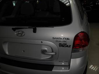2009 Hyundai Santa Fe Pictures