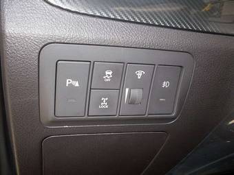 2010 Hyundai Santa Fe Pics