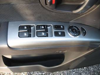 2010 Hyundai Santa Fe Pics