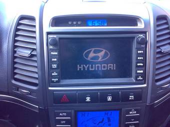 2010 Hyundai Santa Fe Pictures