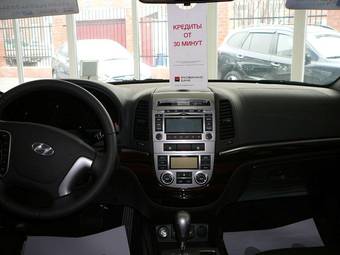 2011 Hyundai Santa Fe Photos