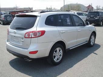 2011 Hyundai Santa Fe Photos