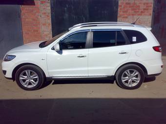 2011 Hyundai Santa Fe Photos