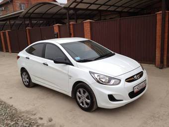 2011 Hyundai Solaris Photos
