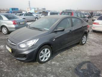 2011 Hyundai Solaris Pictures