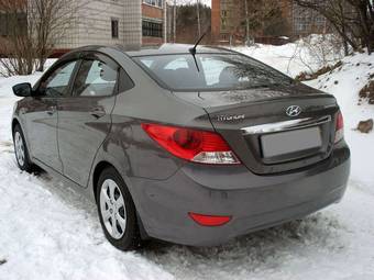 2011 Hyundai Solaris Pictures