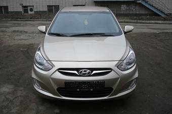 2011 Hyundai Solaris Pictures
