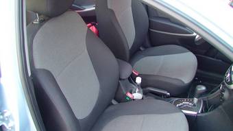 2011 Hyundai Solaris Pics