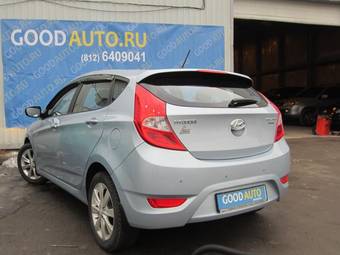 2011 Hyundai Solaris Photos