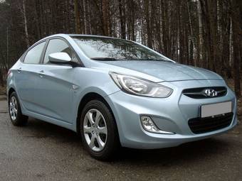 2011 Hyundai Solaris Photos