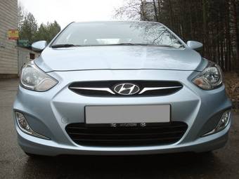 2011 Hyundai Solaris Photos