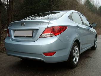 2011 Hyundai Solaris Pictures