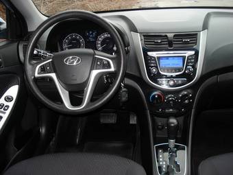 2011 Hyundai Solaris Photos