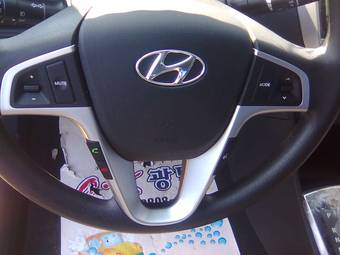 2011 Hyundai Solaris Pictures