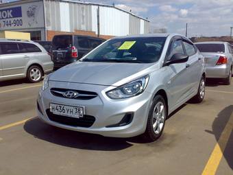 2011 Hyundai Solaris Photos