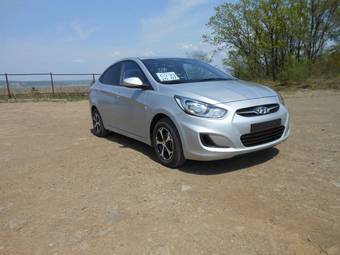 2011 Hyundai Solaris Photos