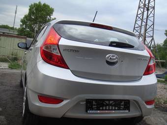 2011 Hyundai Solaris Photos