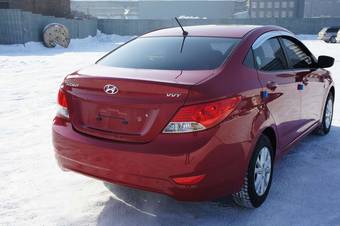 2012 Hyundai Solaris Wallpapers